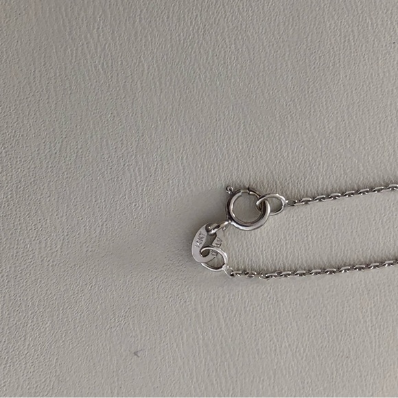 X SOLD X White opales and diamonds in 14k white gold necklace - Picture 5 of 7